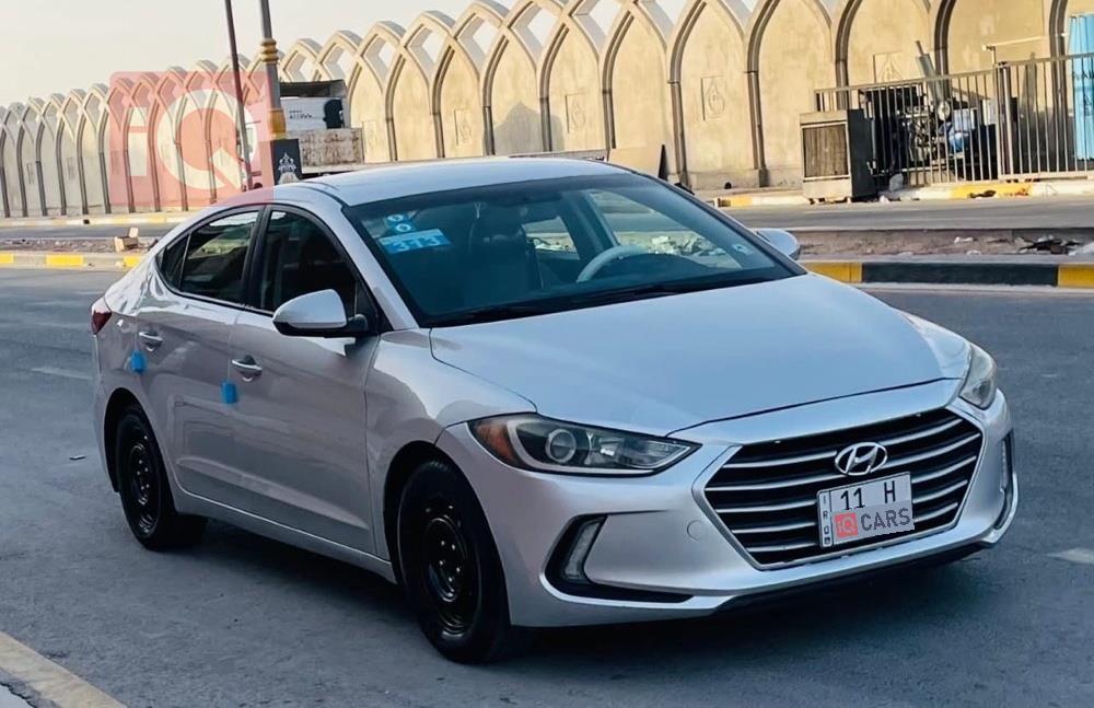 هیوندای ئەلەنترا